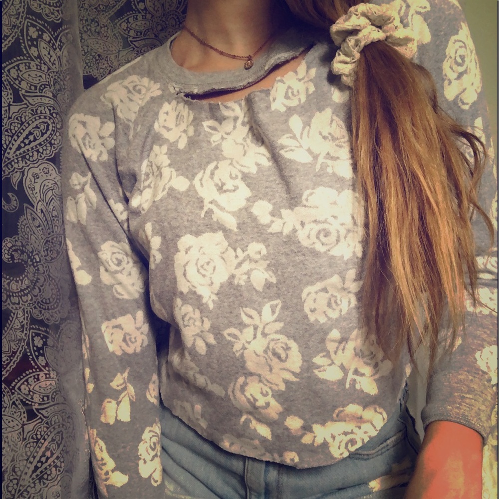 Distressed flower crop top